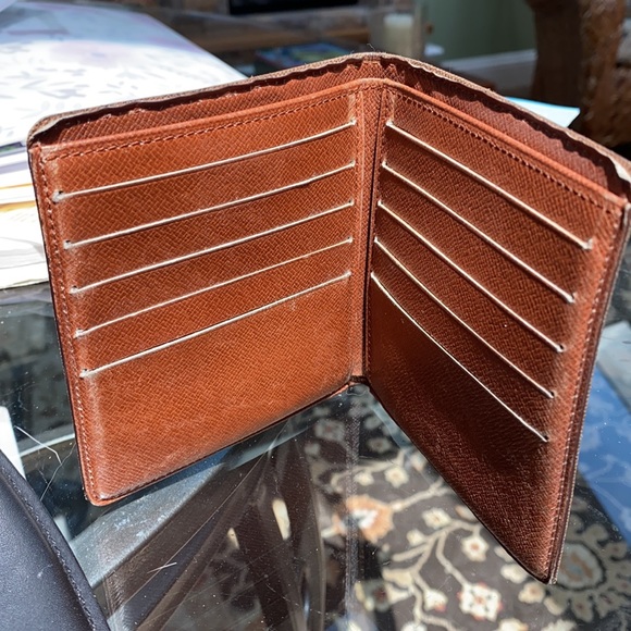 SOLD Louis Vuitton Wallet - Picture 3 of 5